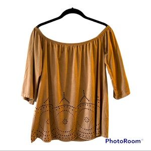 Charlotte Russe sz M ladies top off shoulder eyelet lace cutout flare sl…